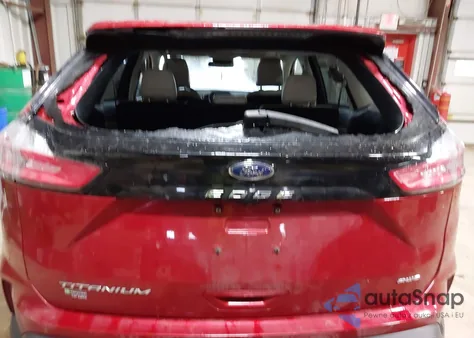 2022 Ford Edge Titanium z USA, uszkodzony, nr VIN 2FMPK4K95NBB14993